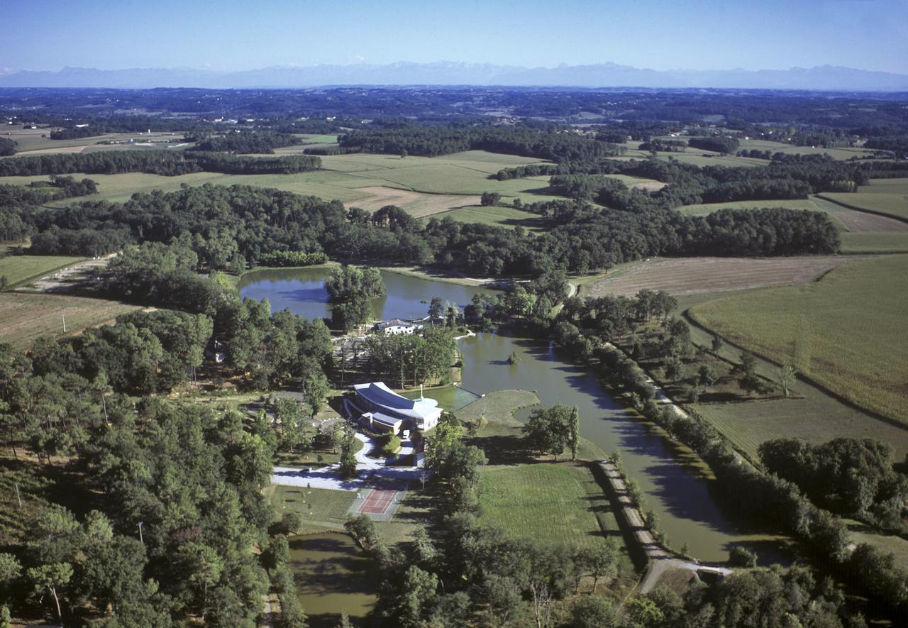 Logis Des Lacs D'Halco Hagetmau エクステリア 写真