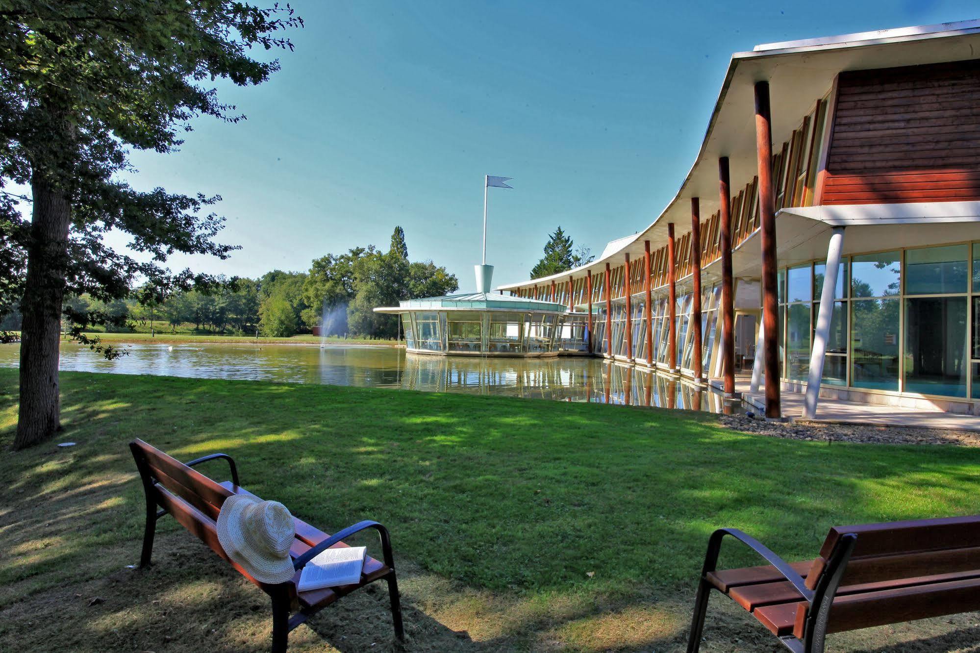 Logis Des Lacs D'Halco Hagetmau エクステリア 写真
